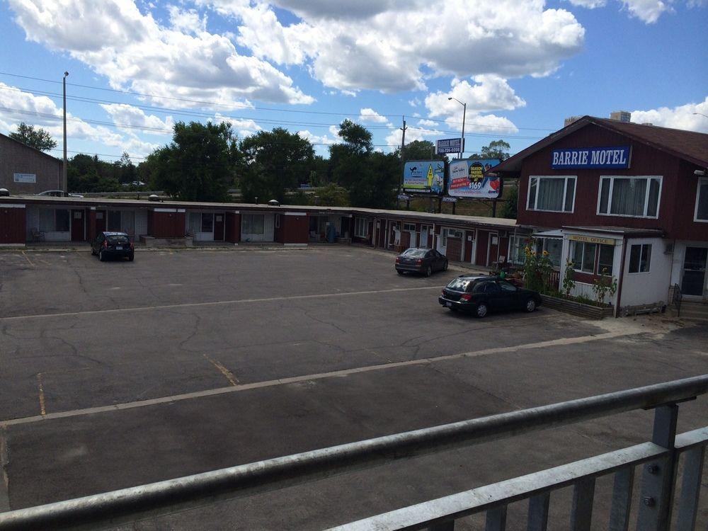 Barrie Motel Luaran gambar
